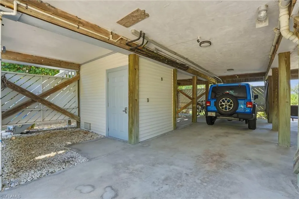1039 Beach Road #101 Sanibel, FL 33957