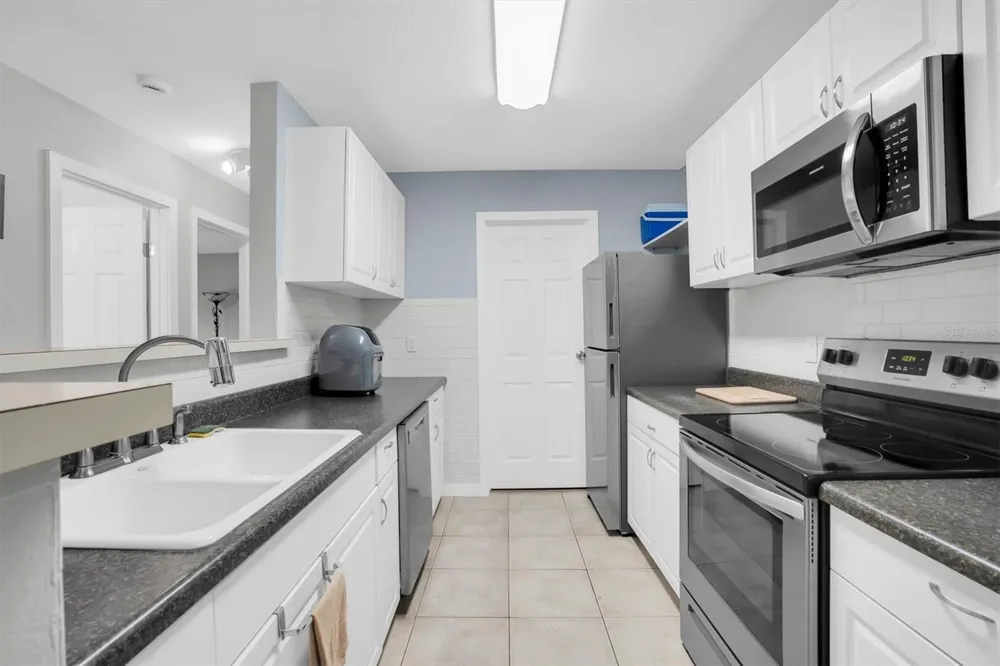 1400 GANDY BOULEVARD #1306 St Petersburg, FL 33702
