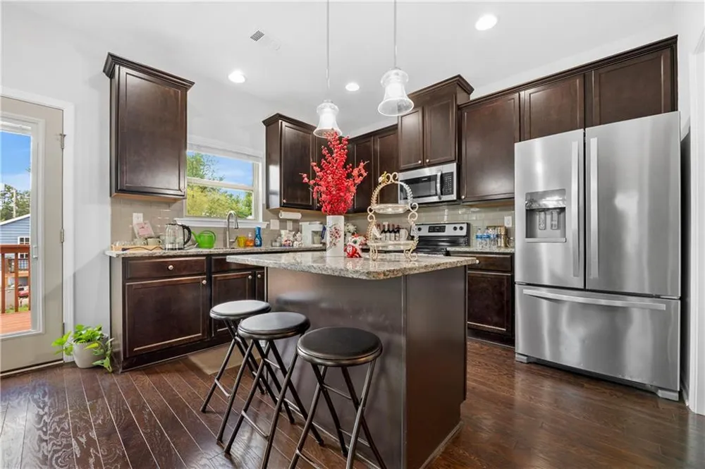 4747 Highland Avenue Sugar Hill, GA 30518