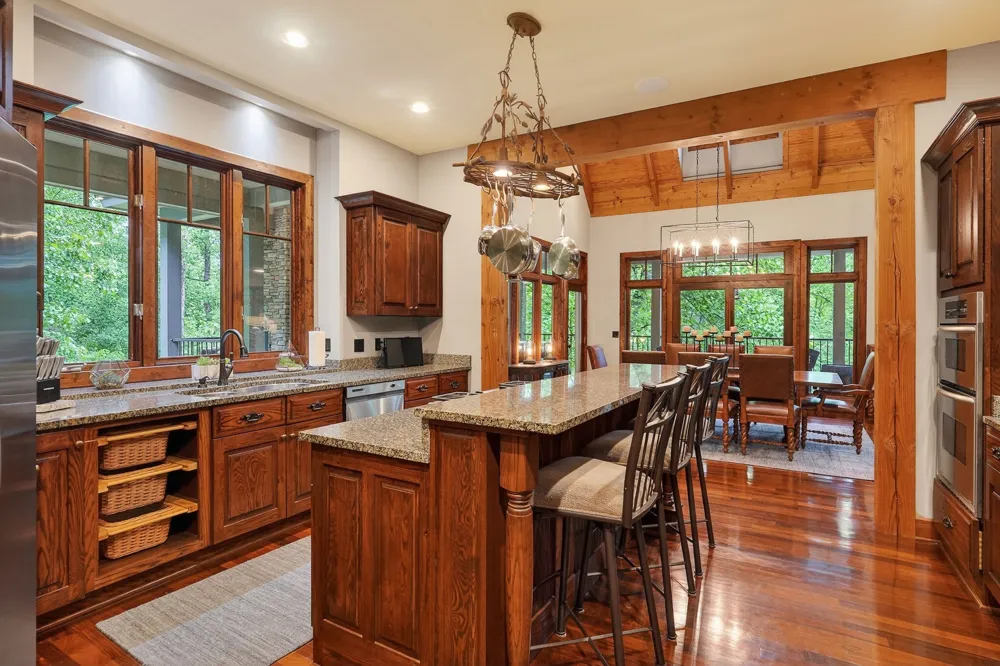 2304 Backbone Rd Sparta, TN 38583
