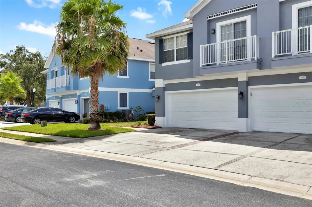 8453 SHALLOW CREEK COURT New Port Richey, FL 34653