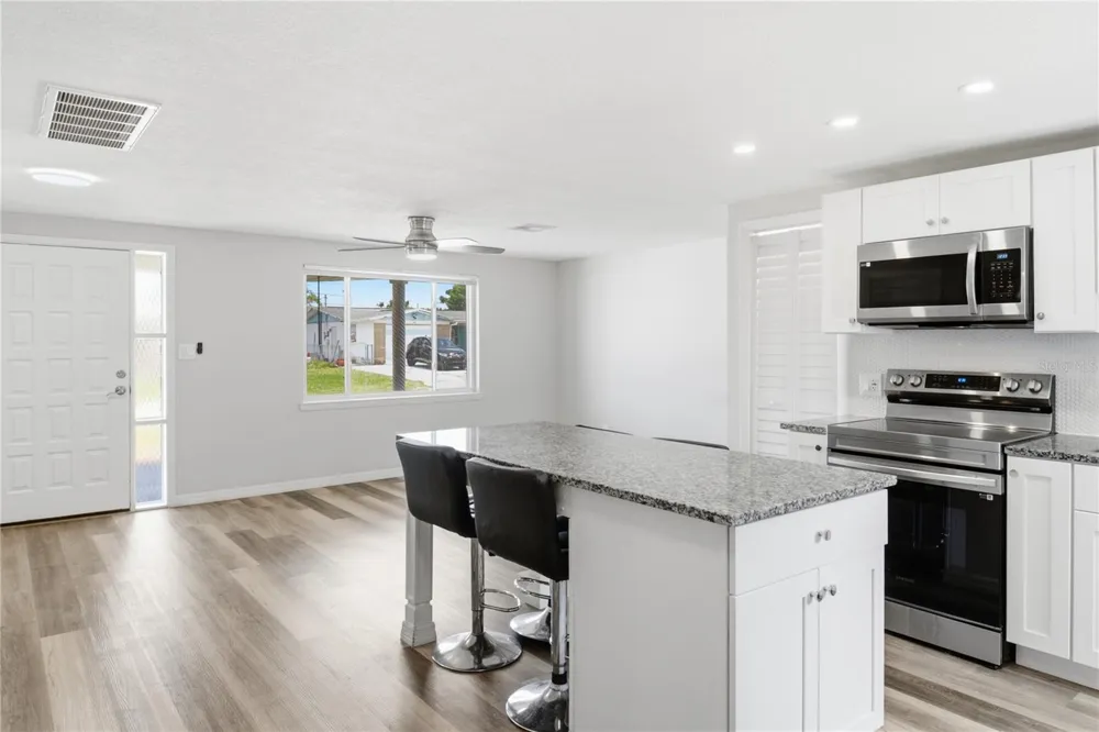 4810 GUARDIAN AVENUE Holiday, FL 34690