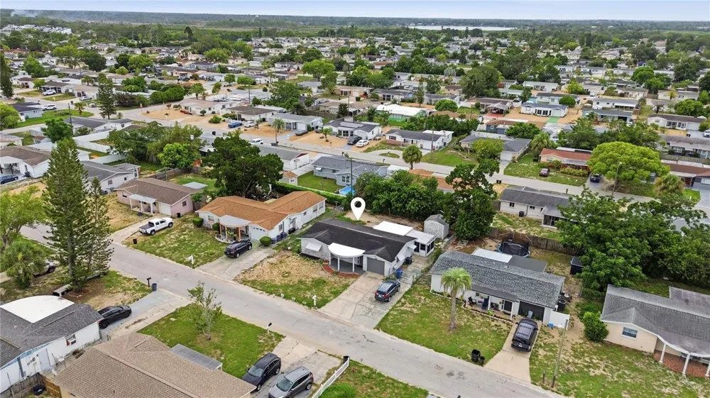 4810 GUARDIAN AVENUE Holiday, FL 34690