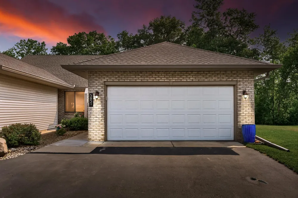 5851 Oxboro Avenue Stillwater, MN 55082