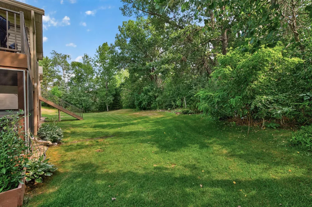 5851 Oxboro Avenue Stillwater, MN 55082