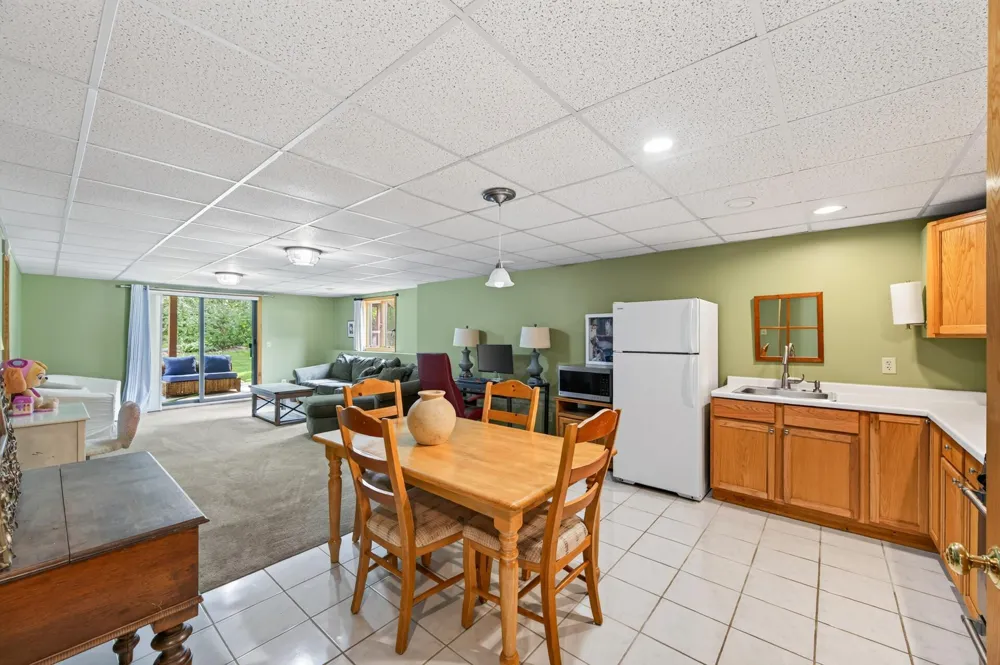 5851 Oxboro Avenue Stillwater, MN 55082