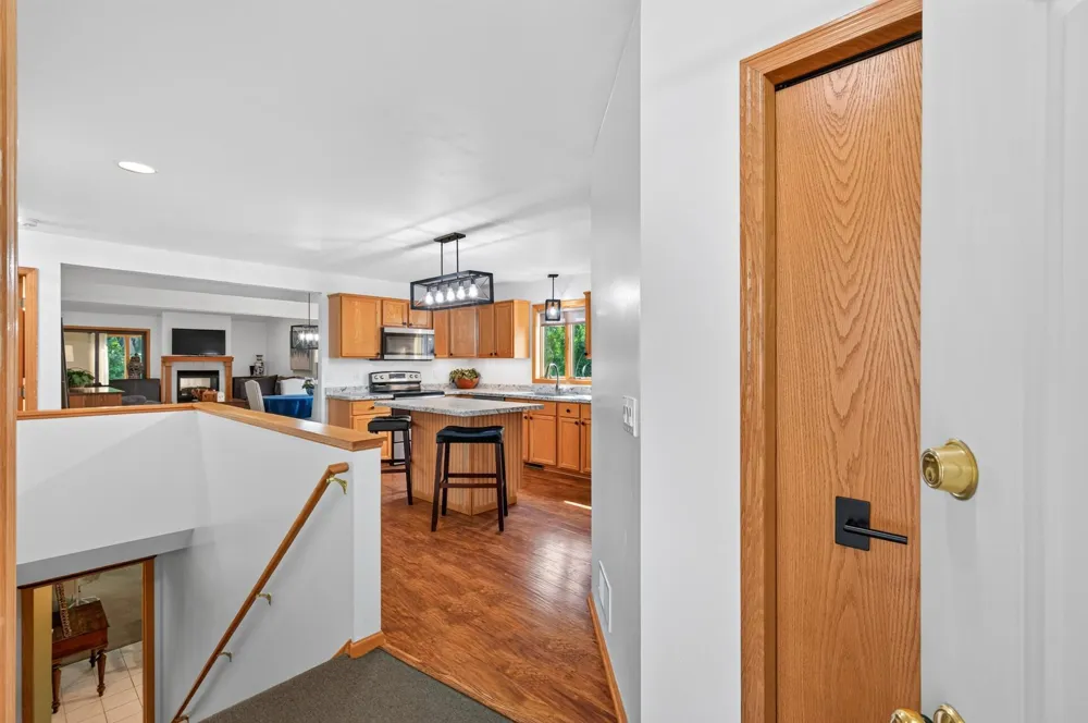 5851 Oxboro Avenue Stillwater, MN 55082