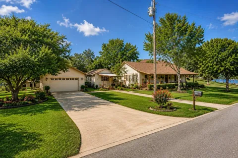 211 Cedar Crest Street