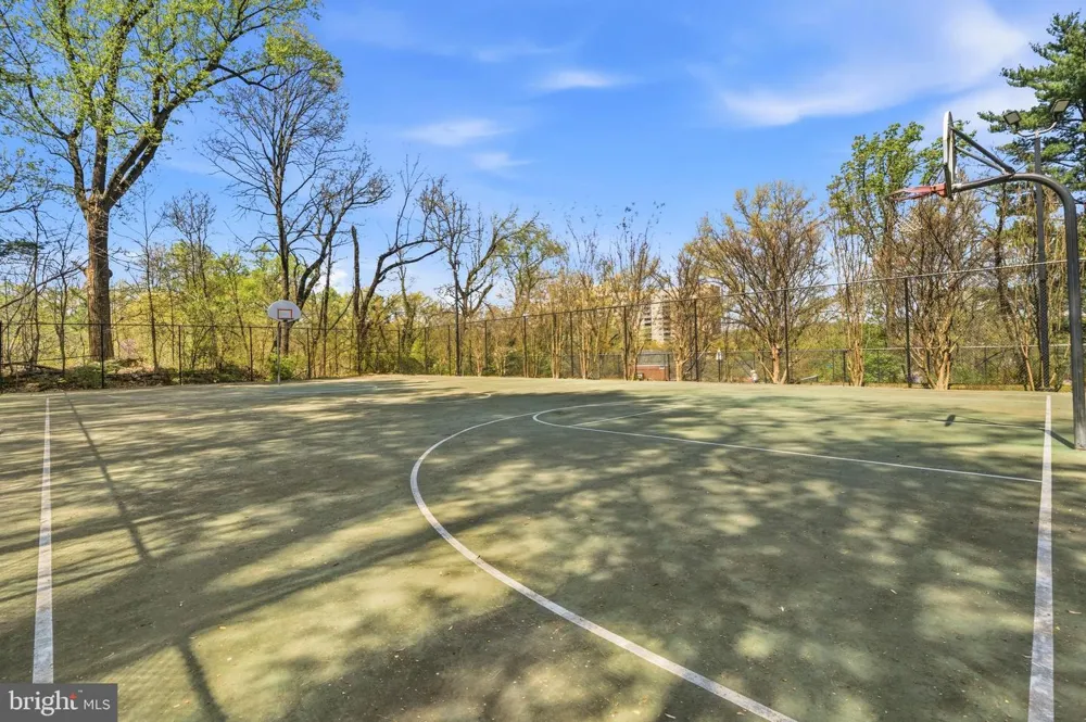 1615 MOUNT EAGLE PLACE Alexandria, VA 22302