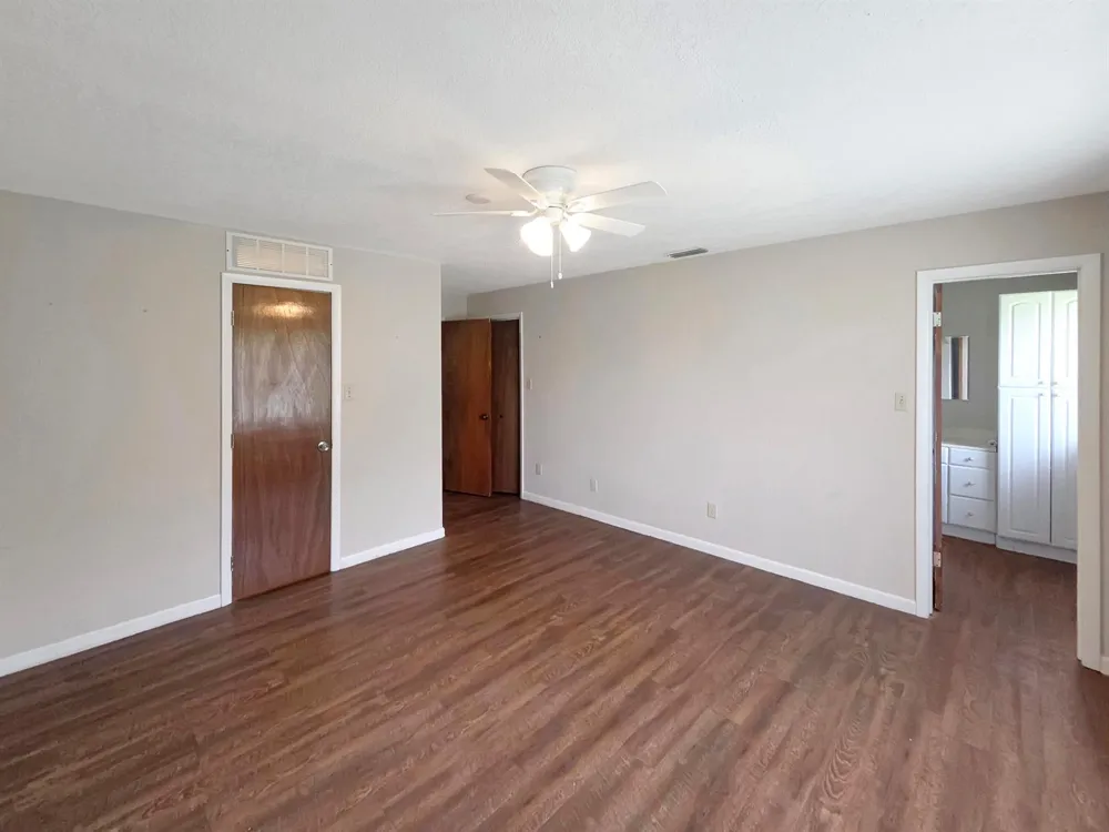 801 W WEATHERBEE ROAD Fort Pierce, FL 34982
