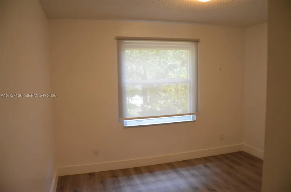 351 SW 121st Ave Pembroke Pines, FL 33025