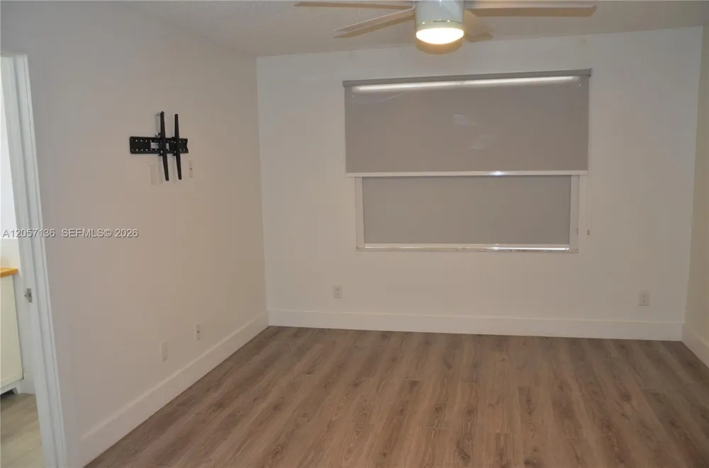 351 SW 121st Ave Pembroke Pines, FL 33025