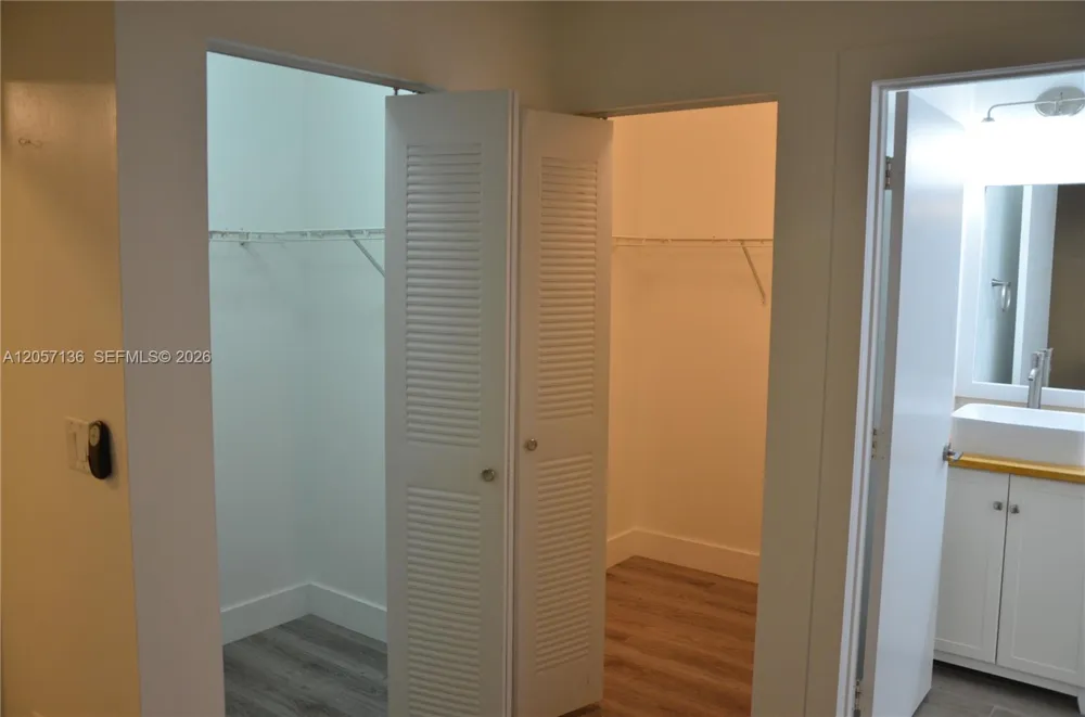 351 SW 121st Ave Pembroke Pines, FL 33025