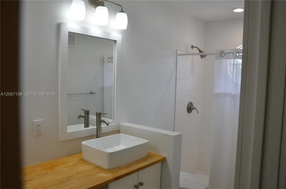 351 SW 121st Ave Pembroke Pines, FL 33025