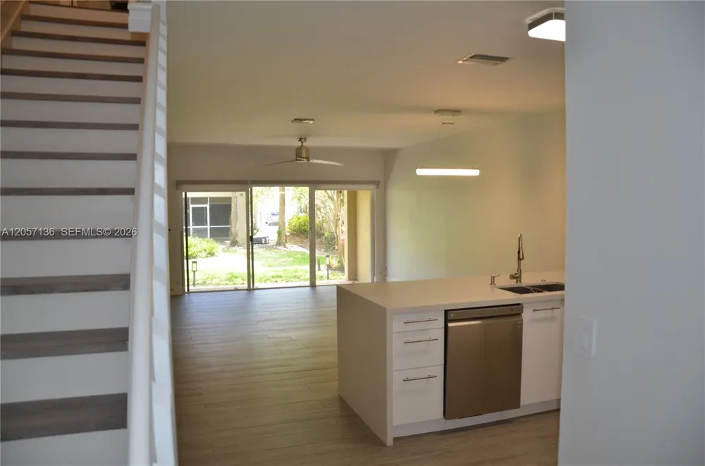 351 SW 121st Ave Pembroke Pines, FL 33025