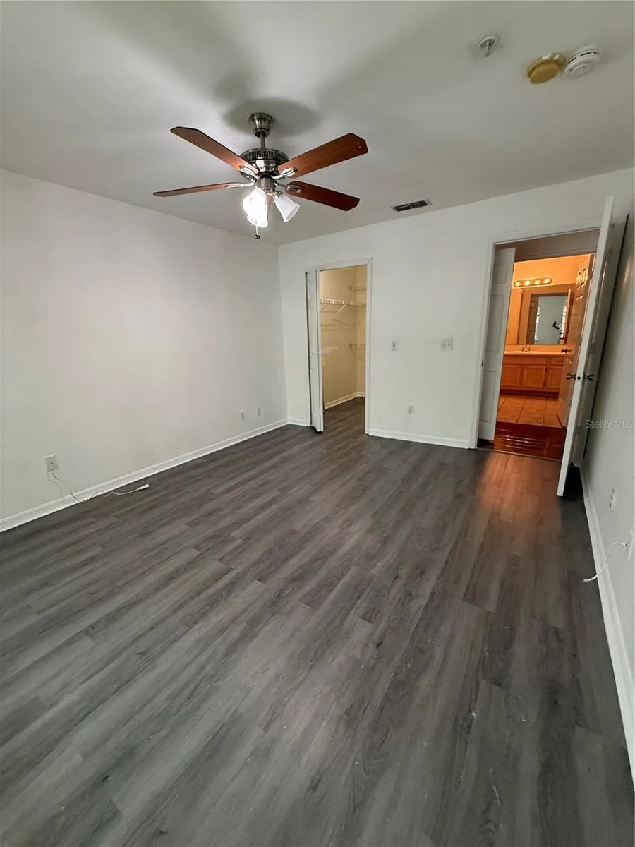 3392 WESTCHESTER SQUARE BOULEVARD #204 Orlando, FL 32835
