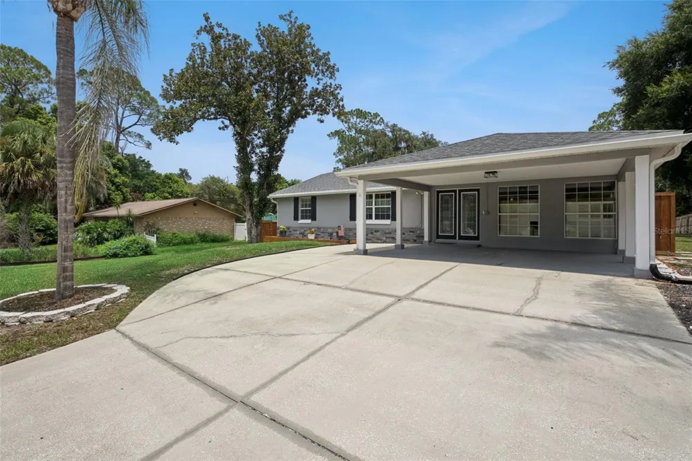 209 ALTA VISTA STREET Debary, FL 32713