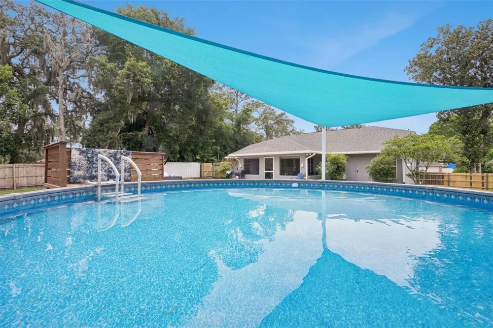 209 ALTA VISTA STREET Debary, FL 32713