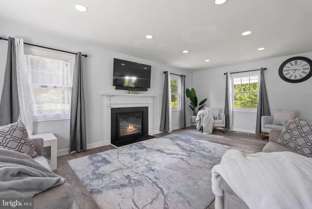 12328 MELODY TURN Bowie, MD 20715