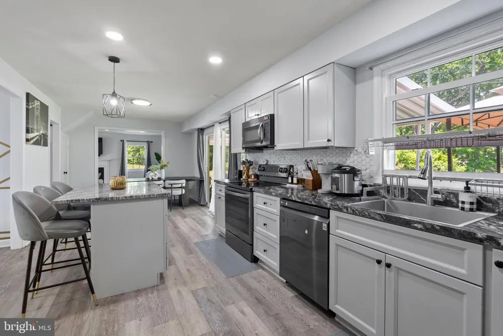12328 MELODY TURN Bowie, MD 20715