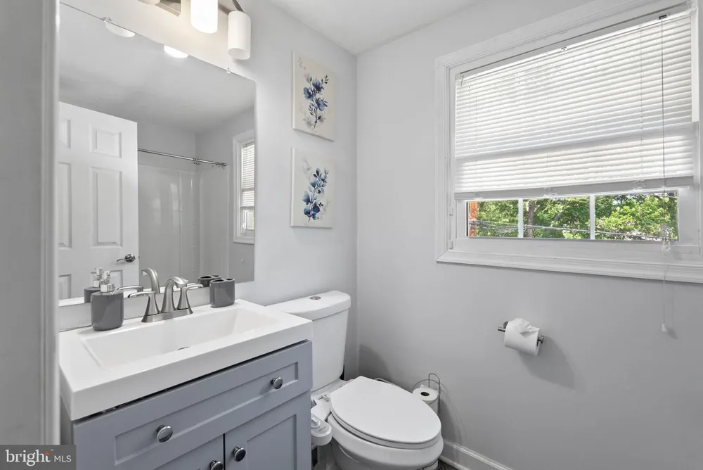 12328 MELODY TURN Bowie, MD 20715
