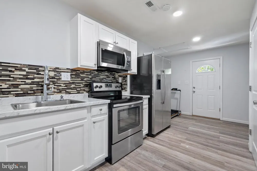 12328 MELODY TURN Bowie, MD 20715
