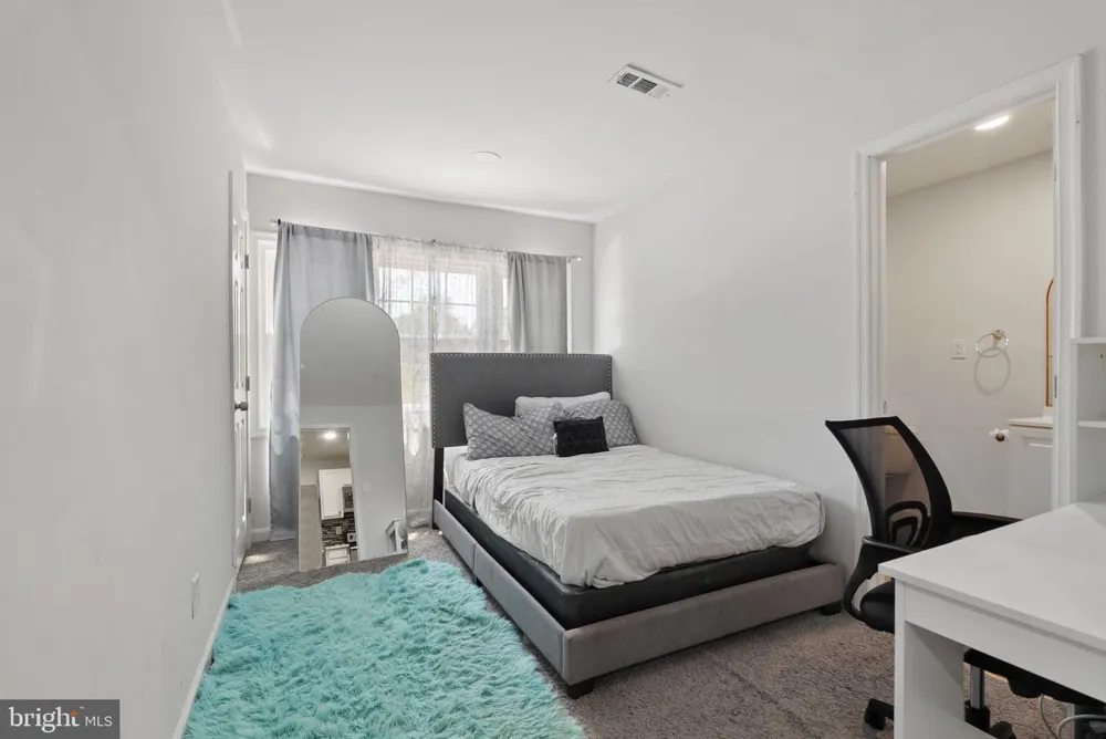 12328 MELODY TURN Bowie, MD 20715