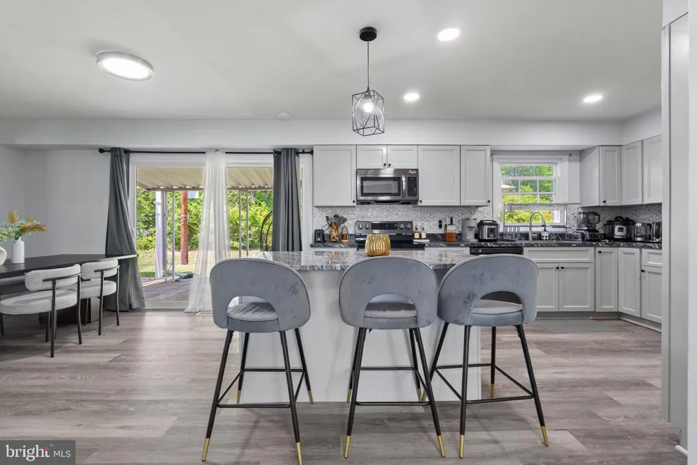 12328 MELODY TURN Bowie, MD 20715