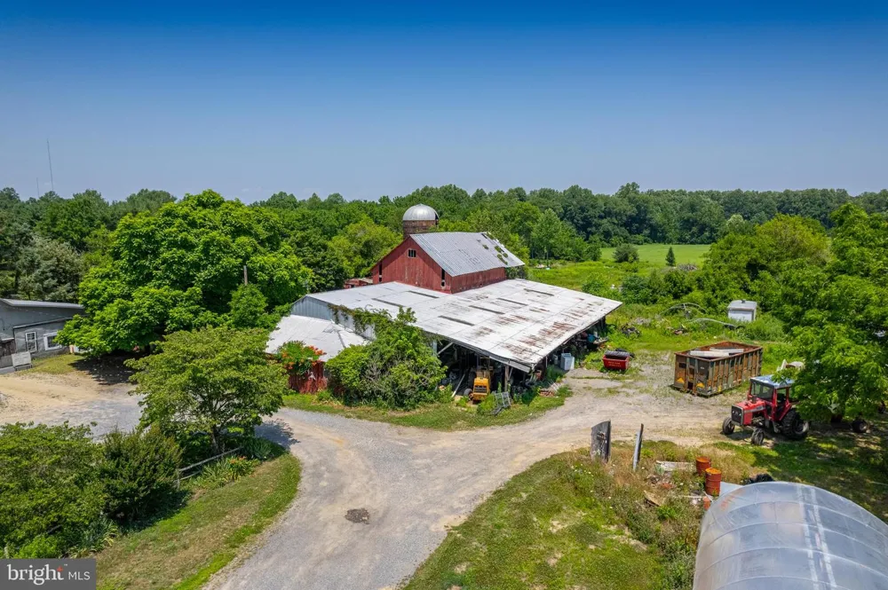 433 LINCOLN ROAD Pilesgrove, NJ 08098