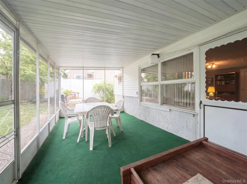 128 James Street Massapequa, NY 11758