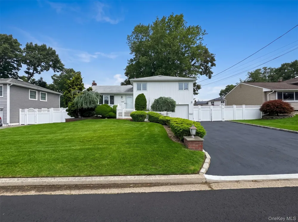 128 James Street Massapequa, NY 11758