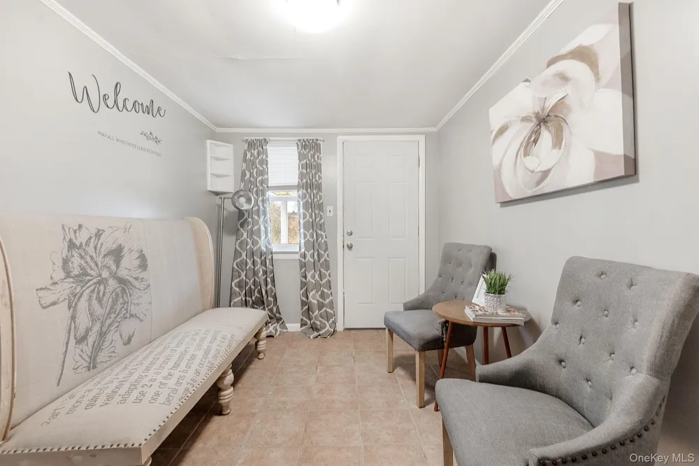 149 David Whites Lane Southampton, NY 11968