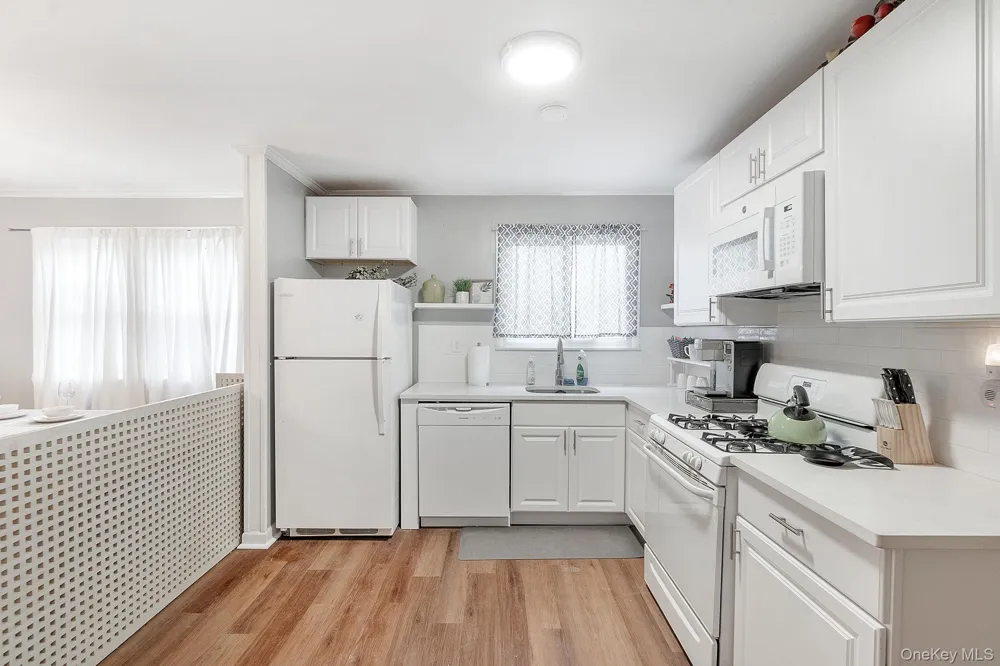 149 David Whites Lane Southampton, NY 11968