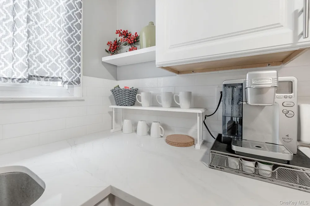 149 David Whites Lane Southampton, NY 11968