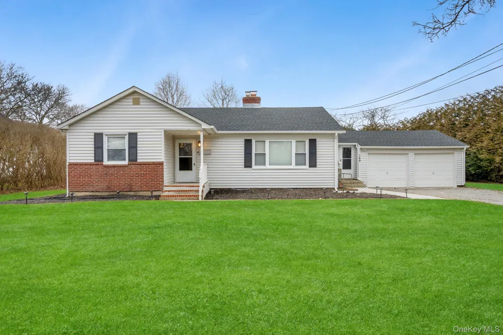 149 David Whites Lane Southampton, NY 11968