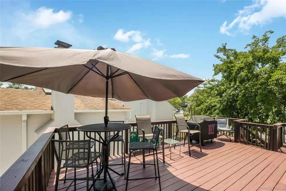 900 Flanders Drive North Woodmere, NY 11581