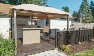 119 Lighthouse Drive Saugerties, NY 12477
