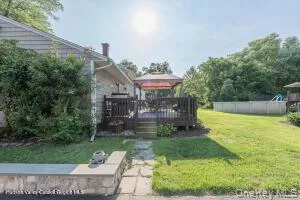119 Lighthouse Drive Saugerties, NY 12477
