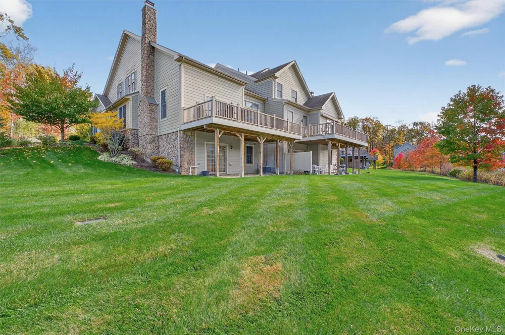 17 Deforest Drive Cortlandt Manor, NY 10567
