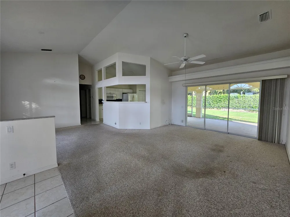 6628 DEERING CIRCLE Sarasota, FL 34240