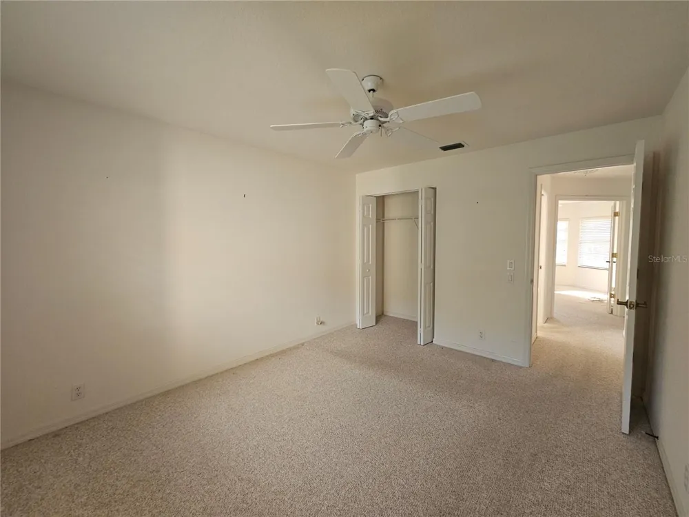 6628 DEERING CIRCLE Sarasota, FL 34240