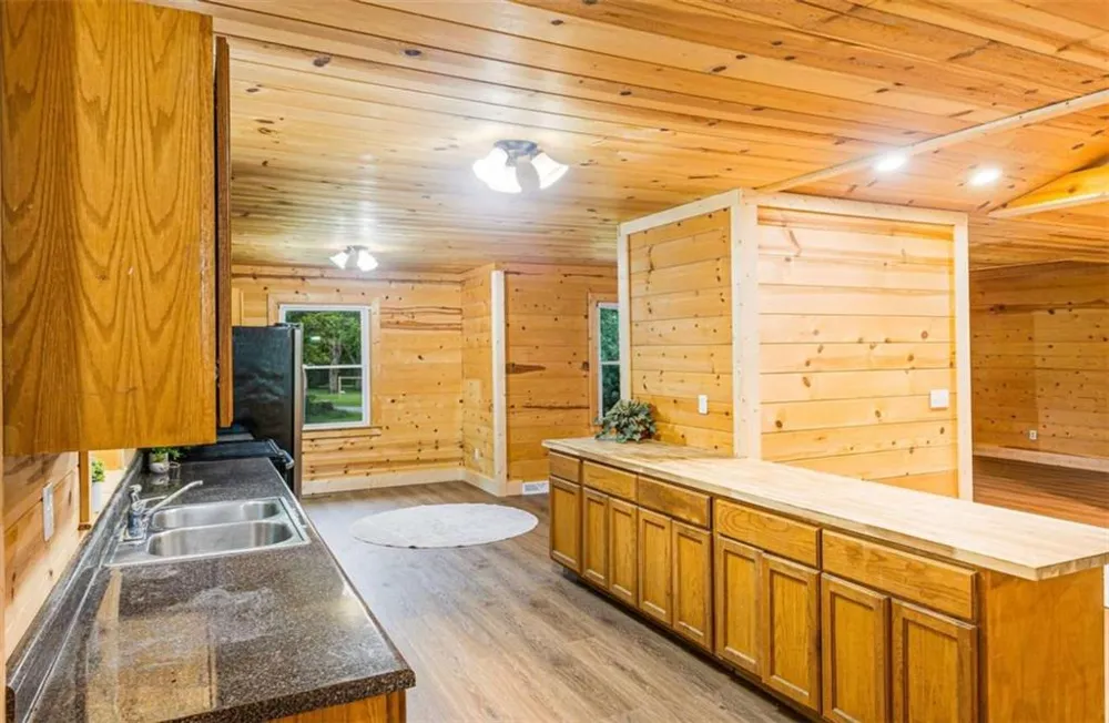 134 Ellen Hand Circle Cedartown, GA 30125