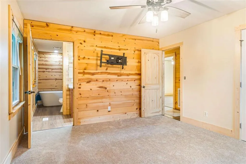 134 Ellen Hand Circle Cedartown, GA 30125
