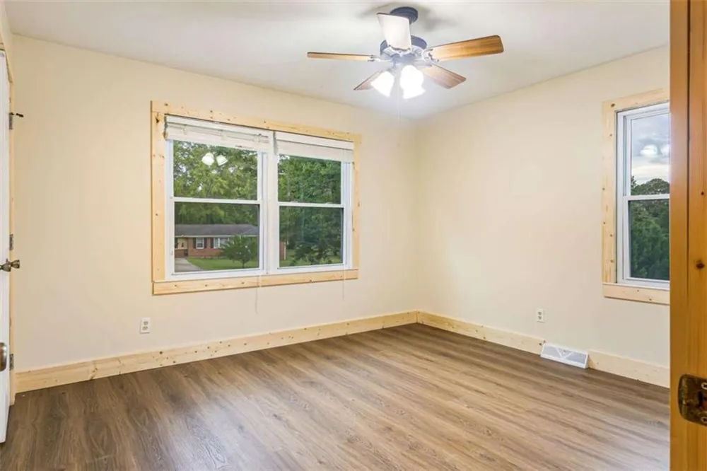 134 Ellen Hand Circle Cedartown, GA 30125