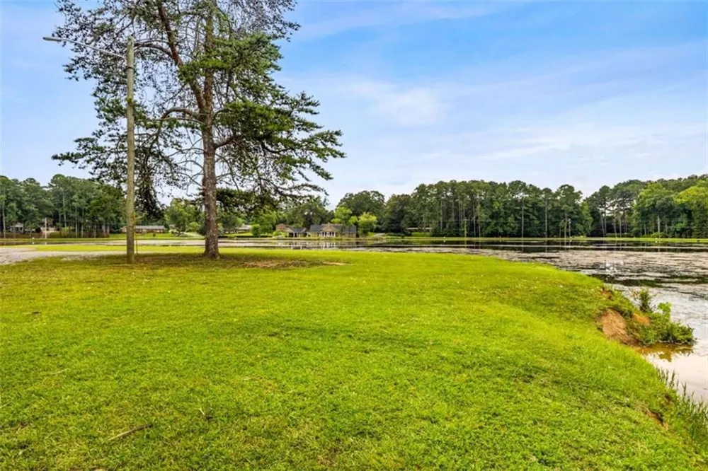 134 Ellen Hand Circle Cedartown, GA 30125