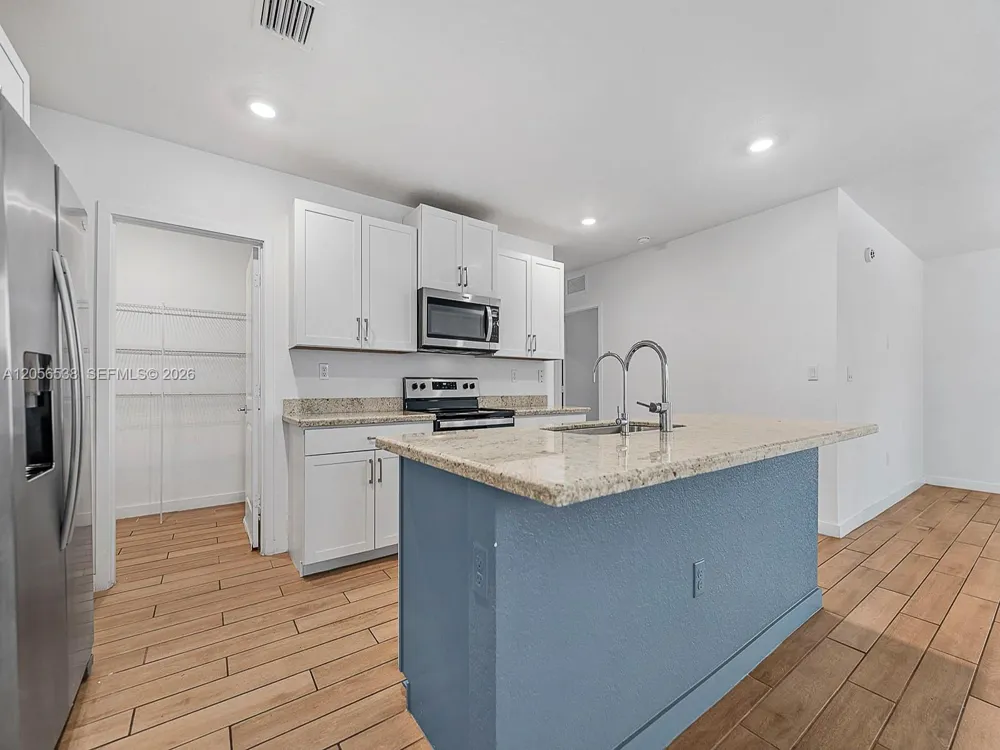501 NE 6th Ct Florida City, FL 33034