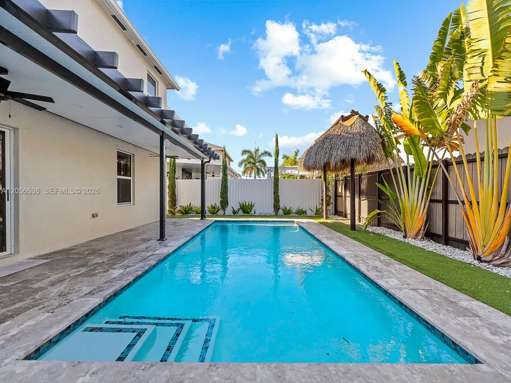 501 NE 6th Ct Florida City, FL 33034