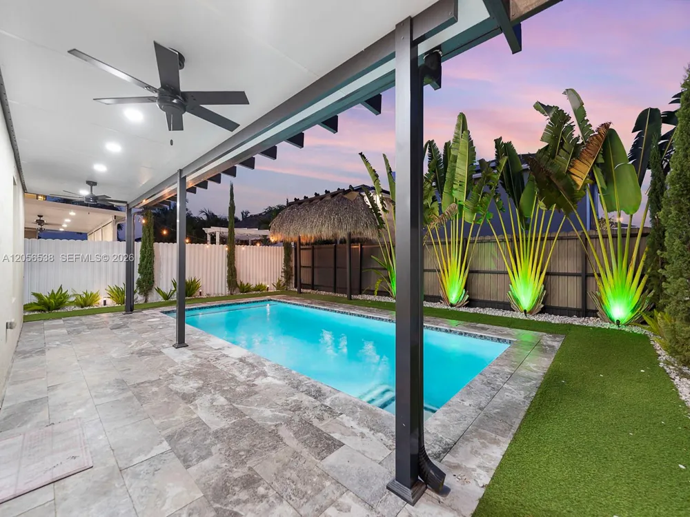 501 NE 6th Ct Florida City, FL 33034