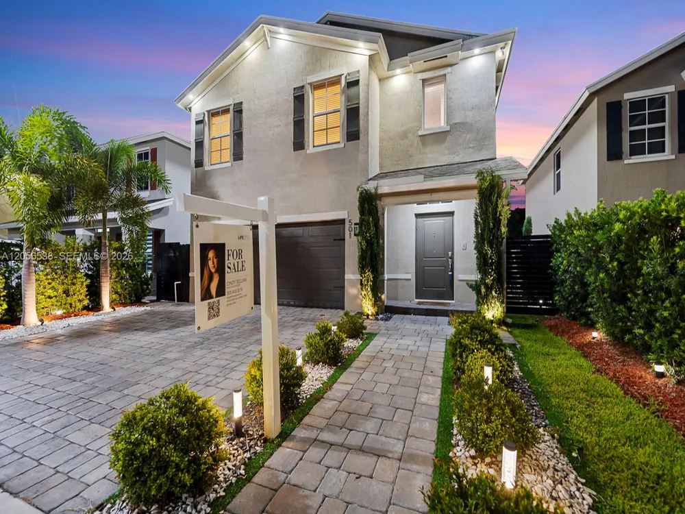 501 NE 6th Ct Florida City, FL 33034