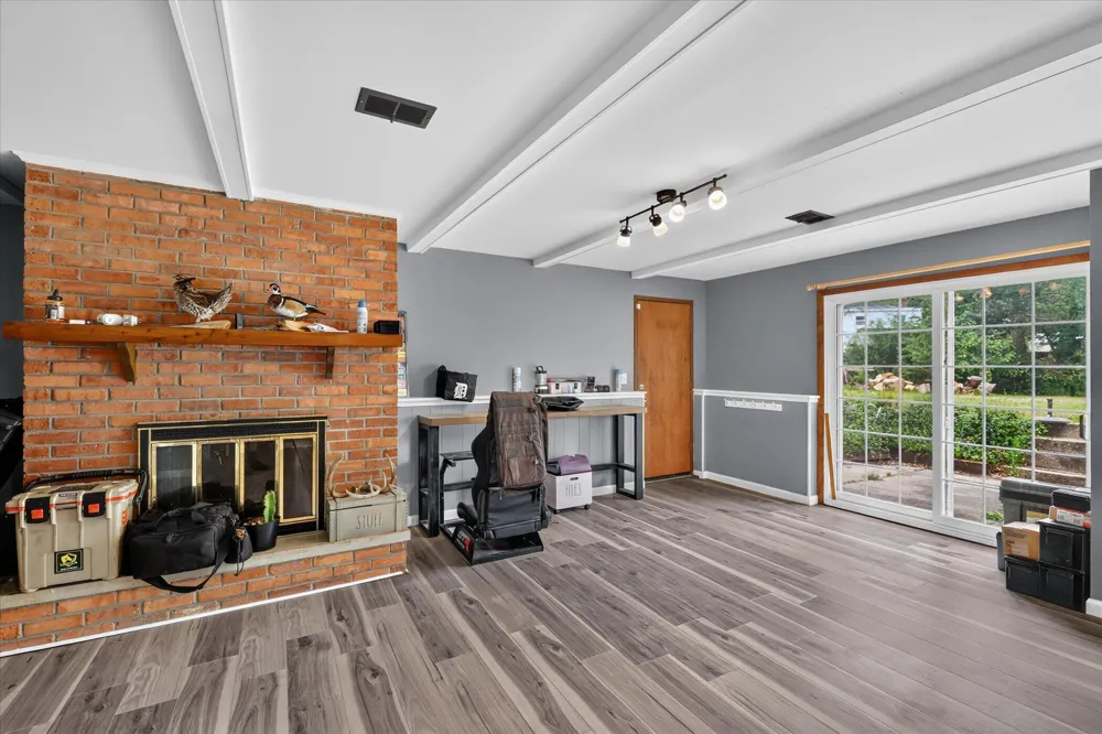 1408 Regina Avenue Portage, MI 49024